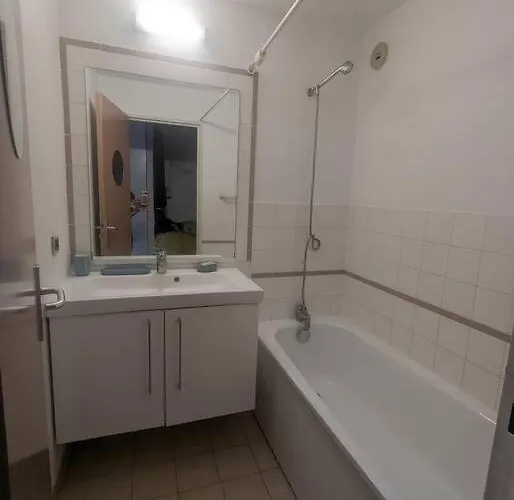 Cosy Vue Et Front De דירה Sète